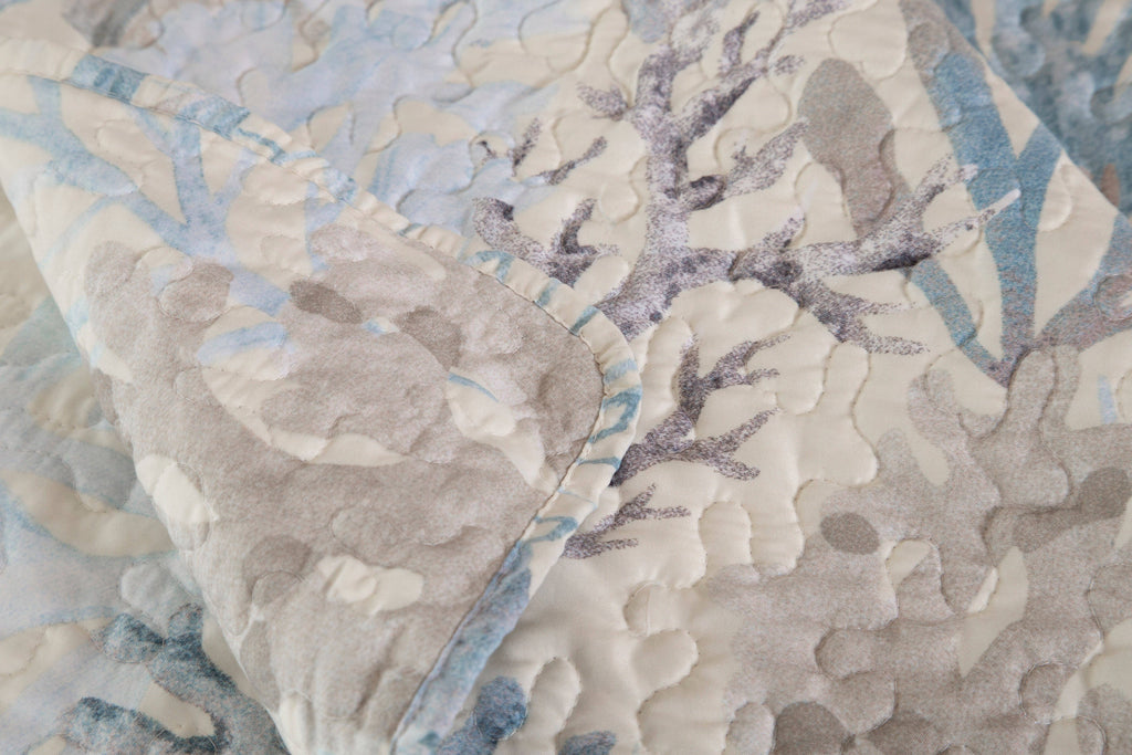 Summer Reef Coastal Quilt Set