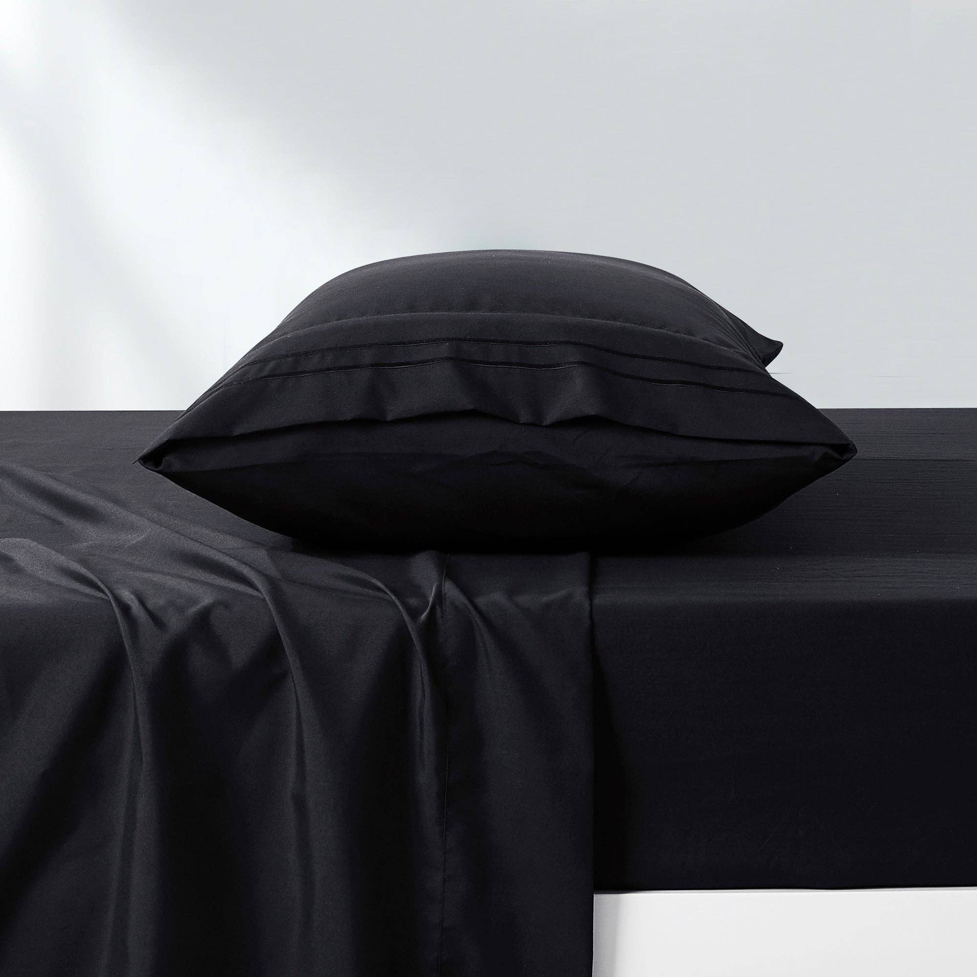 Soft Microfiber Deep Pocket Bed Sheets - 4 Piece Set