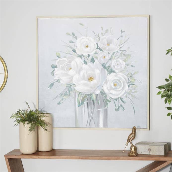 WHITE FLORAL BOUQUET CANVAS