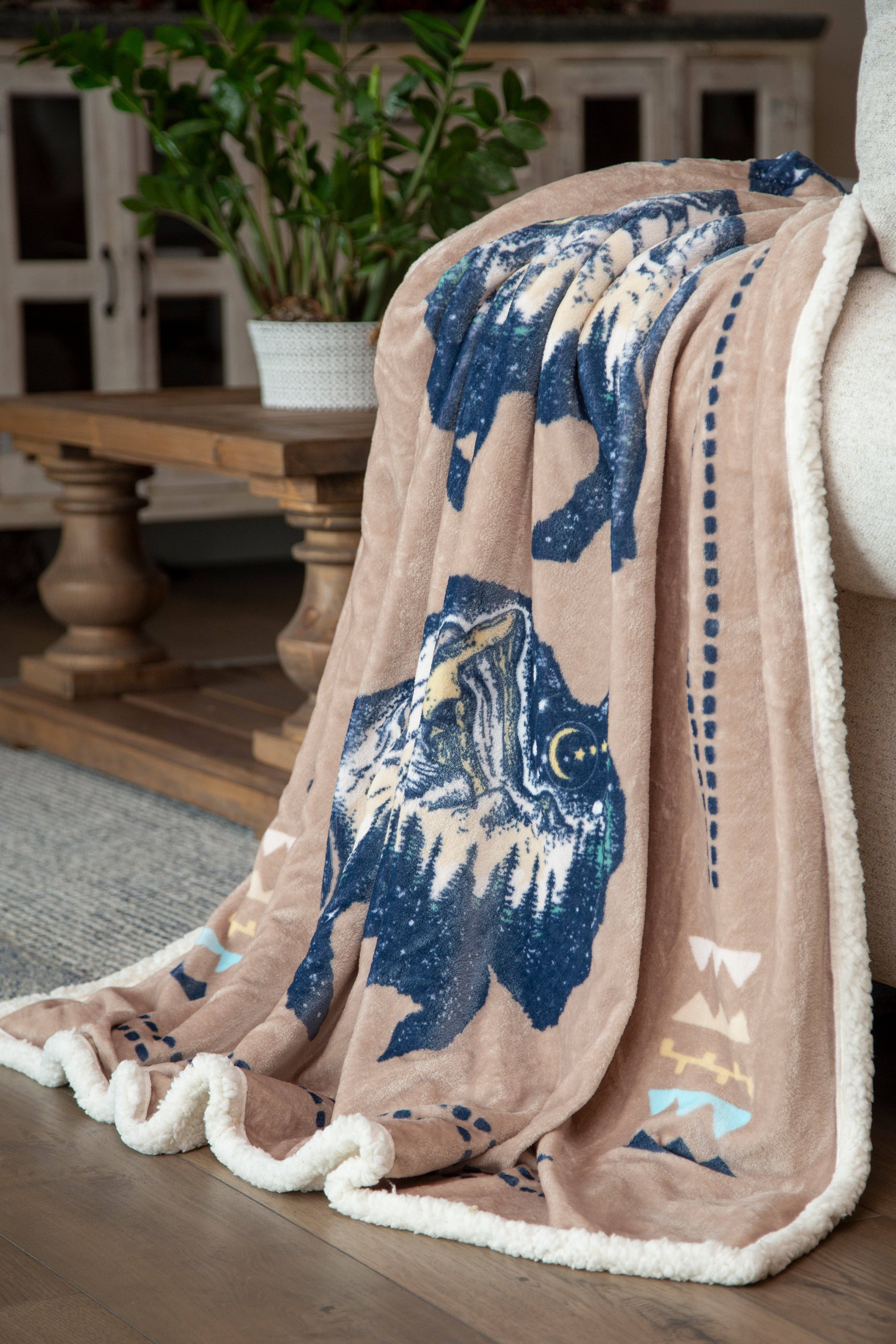 Three Buffalo Plush Throw